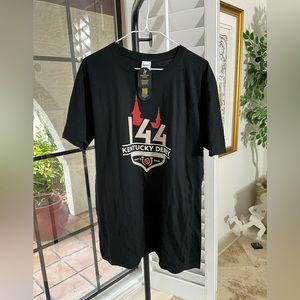 Kentucky Derby 144 black T-shirt size large
Officially licensed product